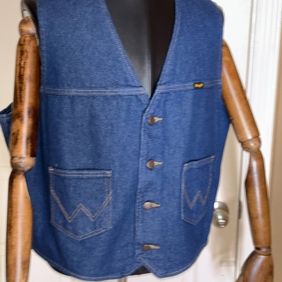 Wrangler Other - Wrangler Authentic Western Jacket Blue Denim Button Up Jean Vest Adult Size XL‌